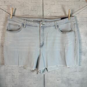Ava & Viv Womens Shorts Cutoff  high rise Midi light wash pockets Summer Plus Sz